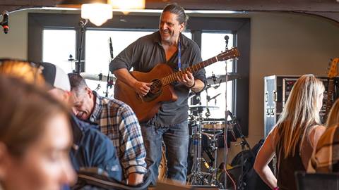 Live Music at Stratton Mountain